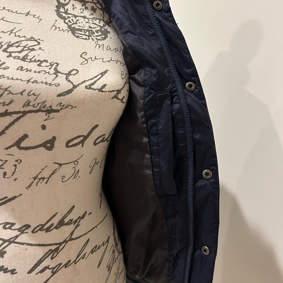 Tommy Hilfiger men’s jacket in Navy - Picture 4 of 9